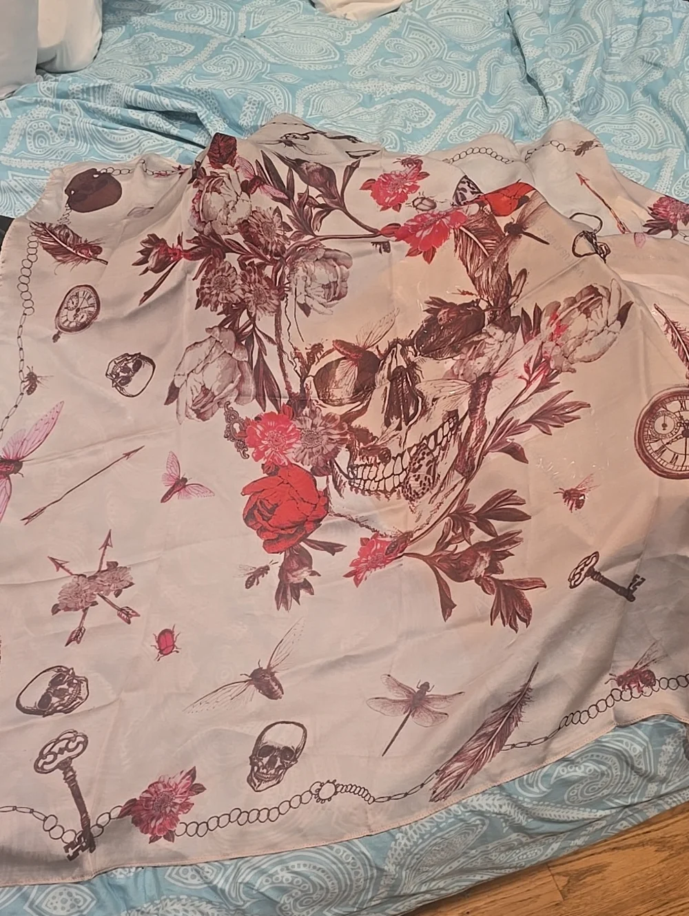 New skull scarf wrap